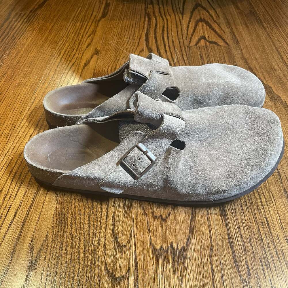 Birkenstock Boston Soft Footbed Suede Clogs in Stone Coin